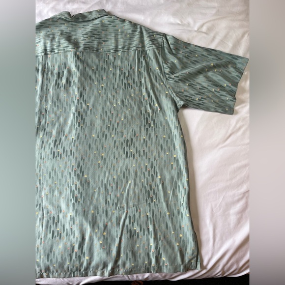 NWT Silk Shirt Tori Richard SS feather pattern shinny buttons Cruise wear 2XL - Picture 10 of 10